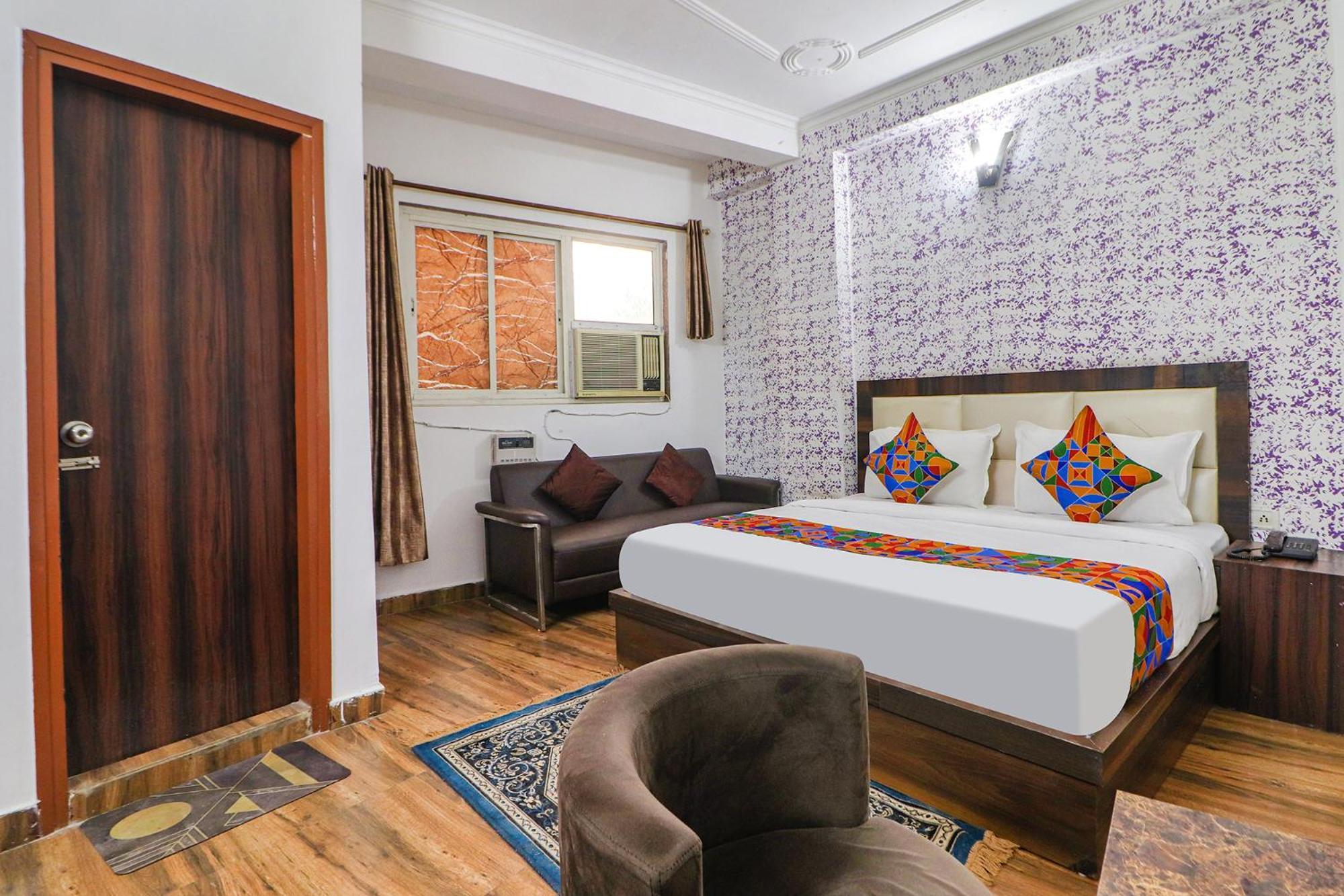 โอโย 847 โฮเต็ล สินัน Hotel นิวเดลี ภายนอก รูปภาพ